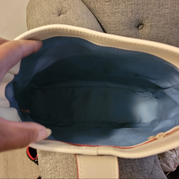 Dooney & Bourke Slim Feedbag Crossbody - Picture 7 of 11